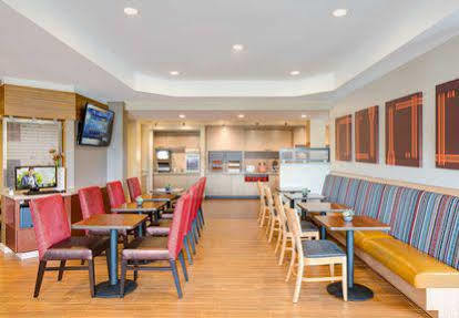 Towneplace By Marriott Hotel
